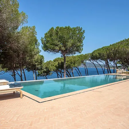 Villa Pool Morcone By Villaflair